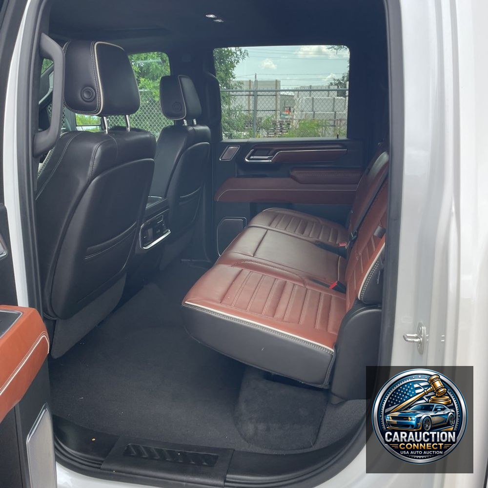 2024 GMC Sierra 2500HD Denali Ultimate