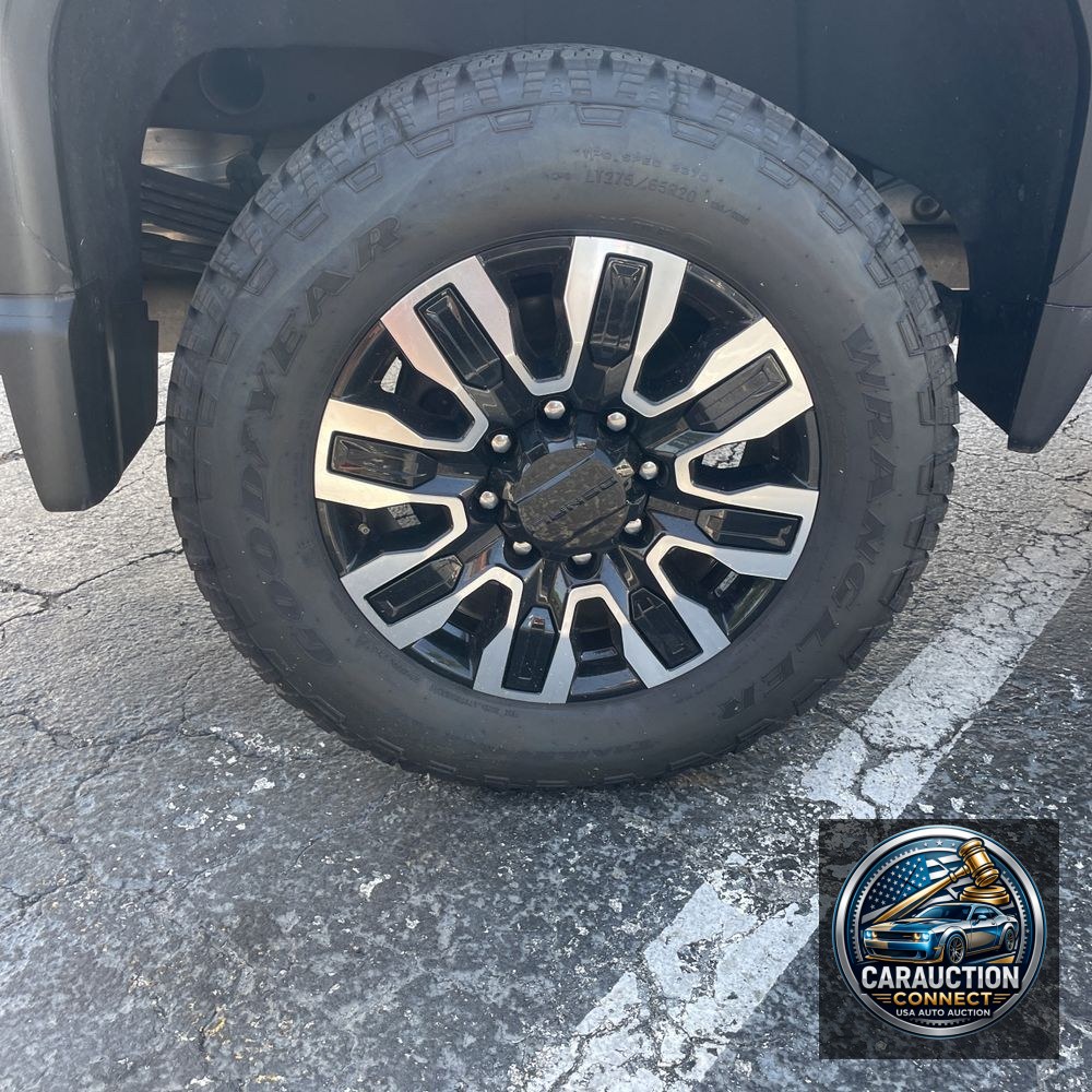 2024 GMC Sierra 2500HD Denali Ultimate