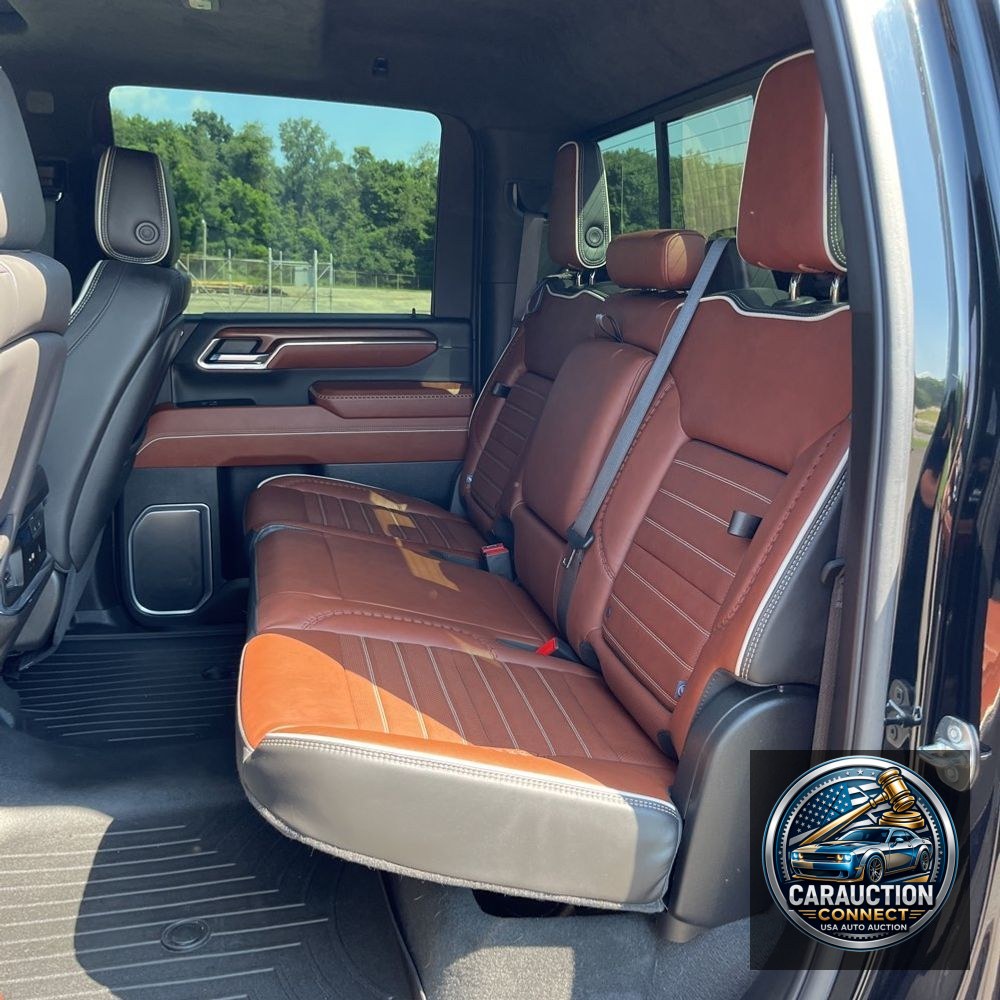 2024 GMC Sierra 3500HD Denali Ultimate