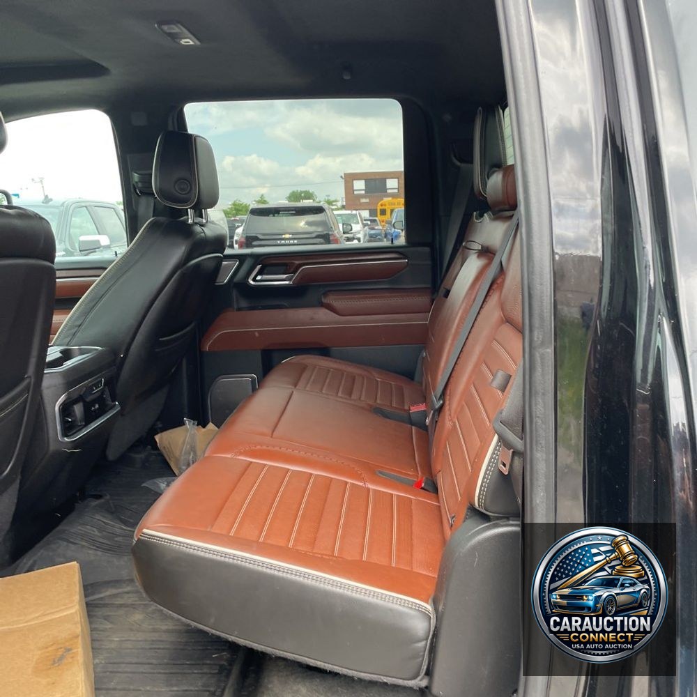 2024 GMC Sierra 3500HD Denali Ultimate