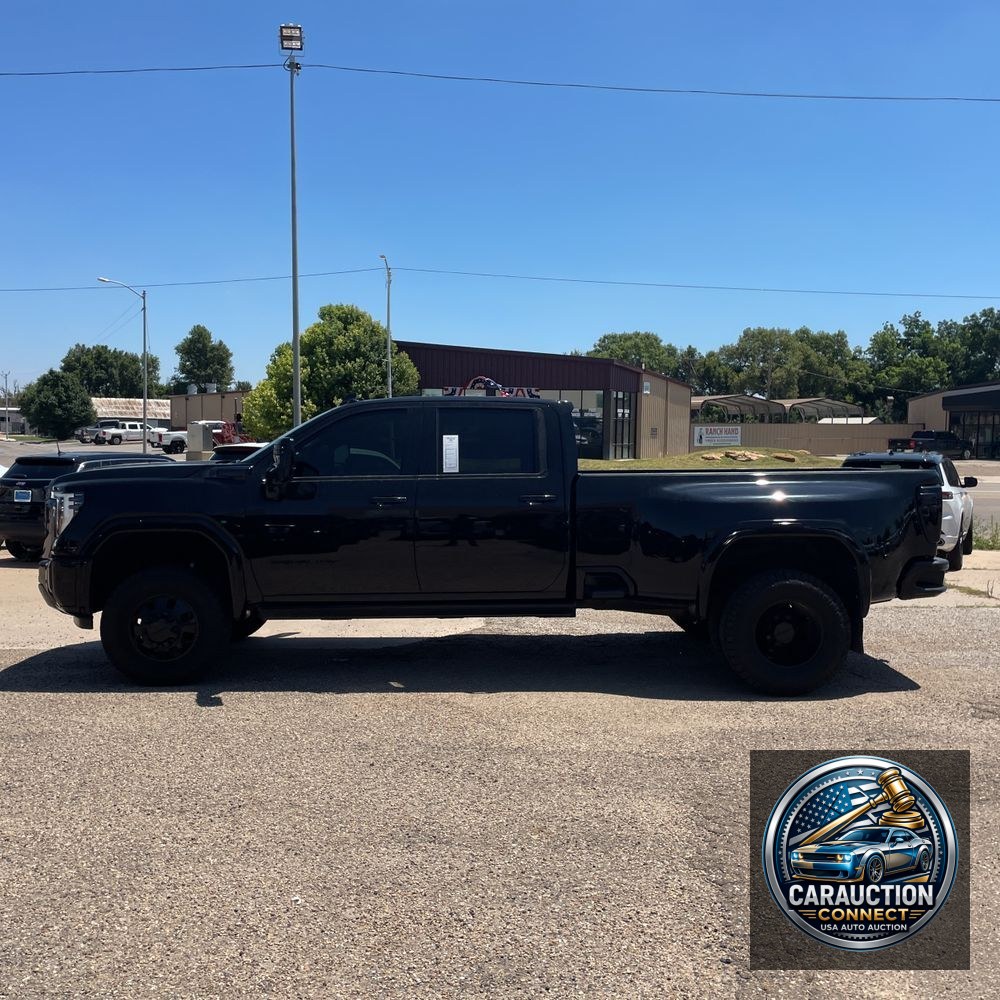 2024 GMC Sierra 3500HD Denali Ultimate