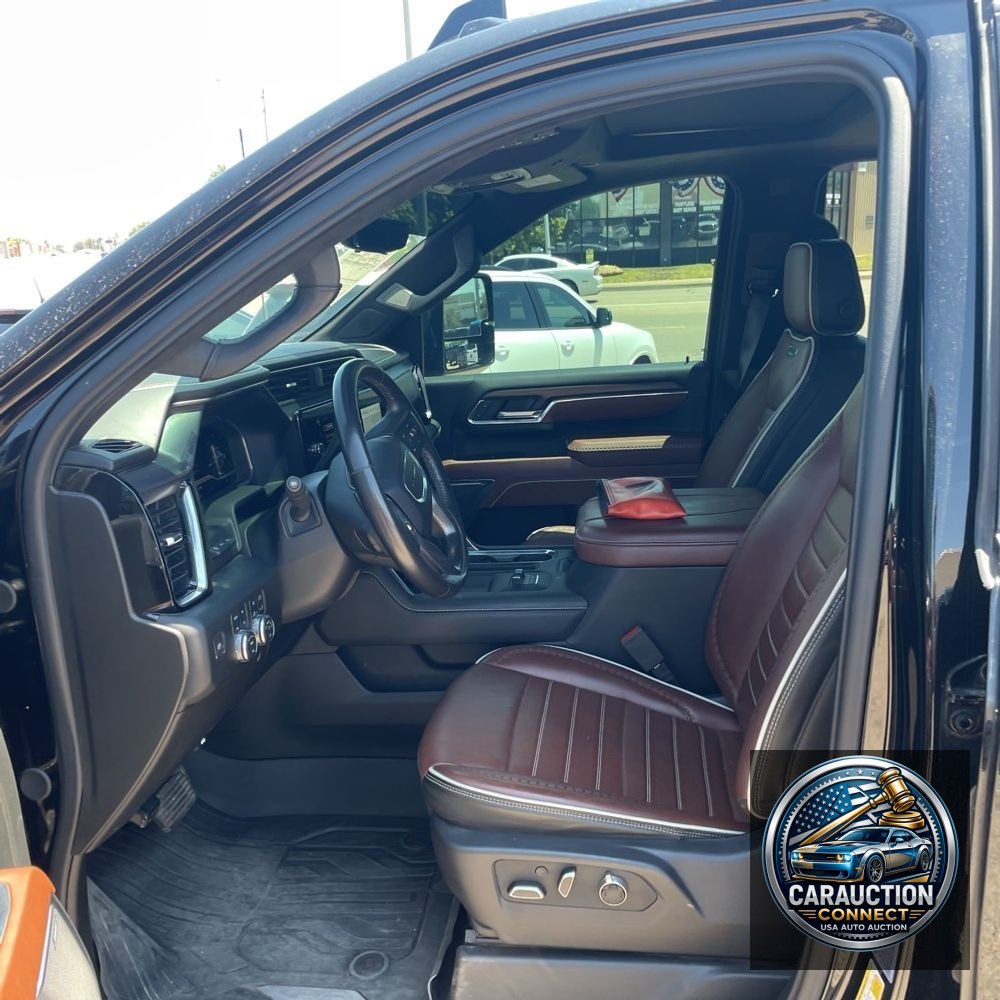 2024 GMC Sierra 3500HD Denali Ultimate