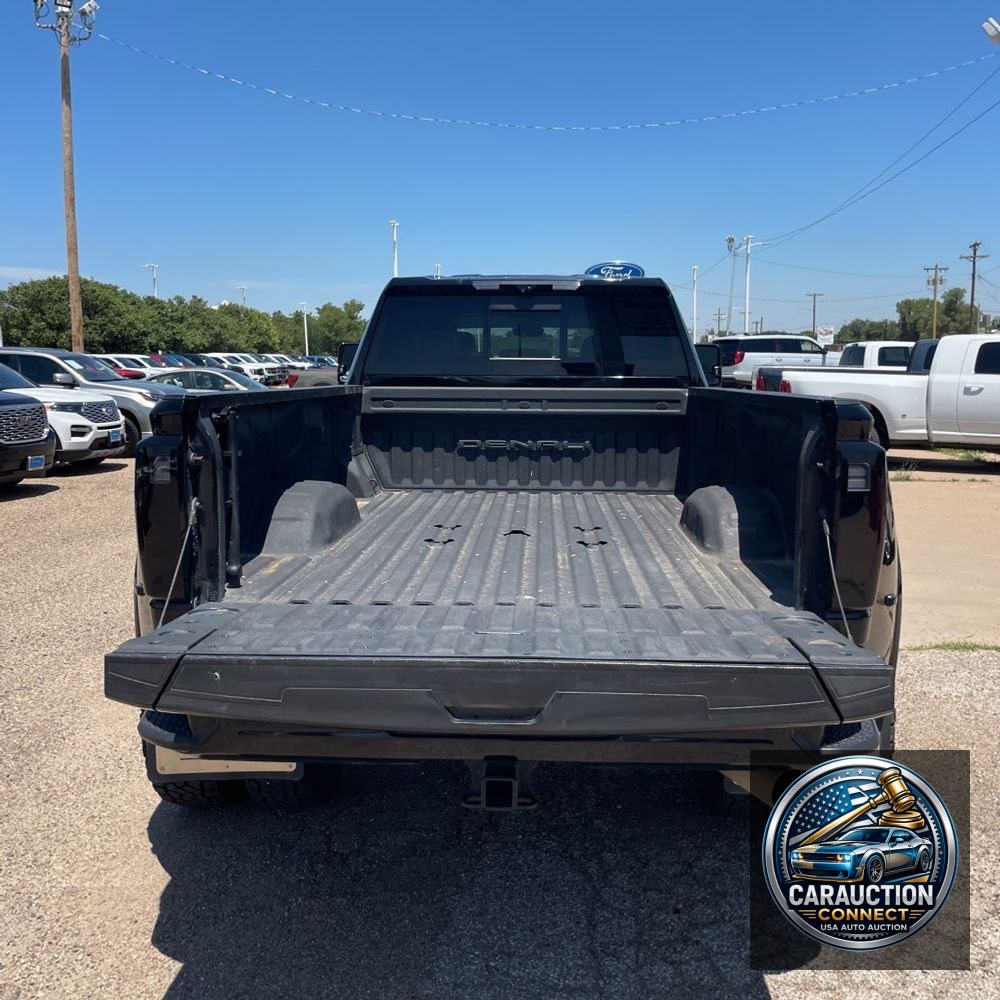 2024 GMC Sierra 3500HD Denali Ultimate