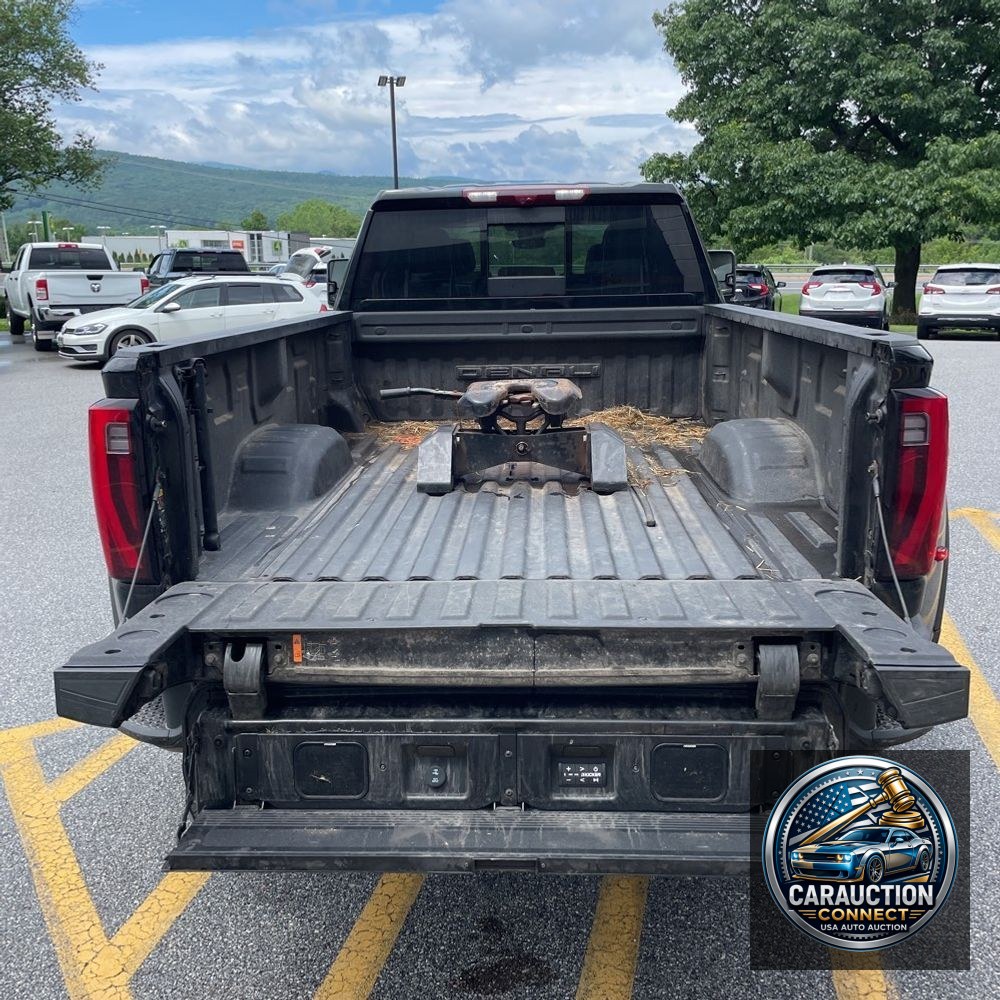 2024 GMC Sierra 3500HD Denali Ultimate