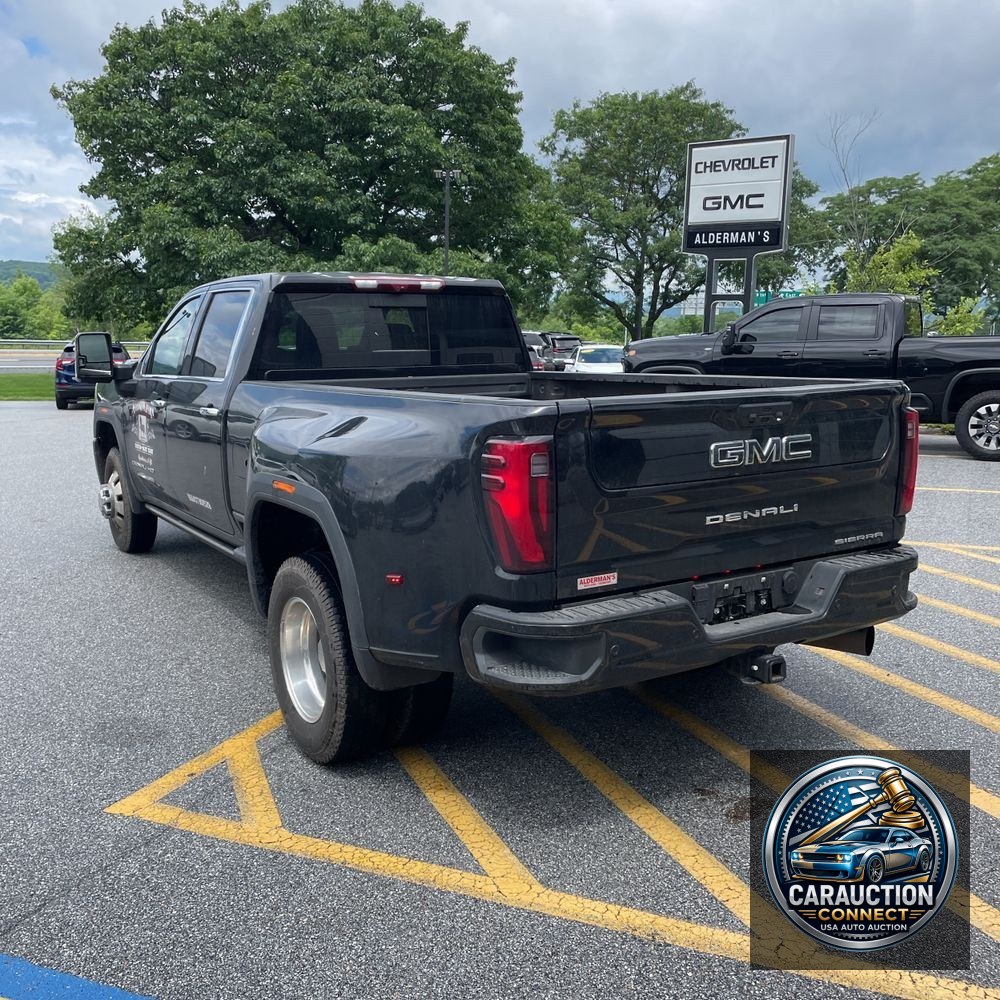 2024 GMC Sierra 3500HD Denali Ultimate