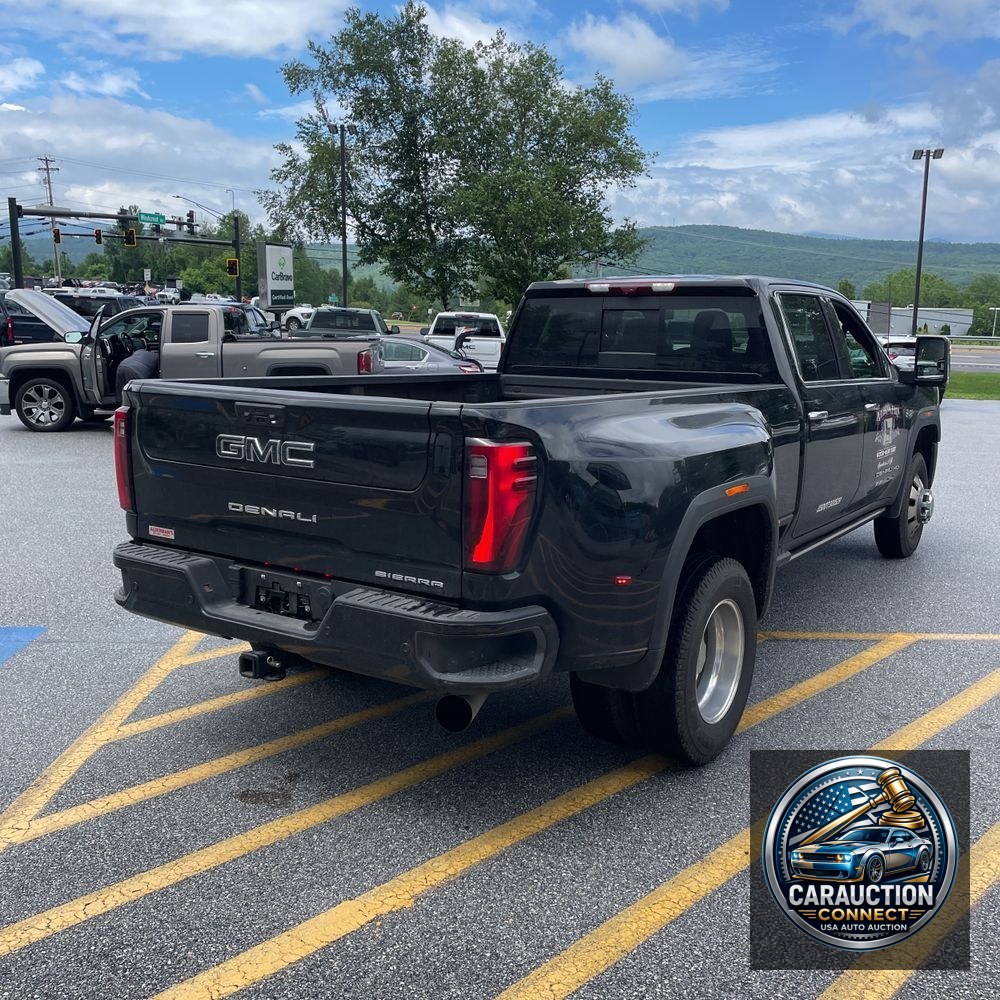 2024 GMC Sierra 3500HD Denali Ultimate