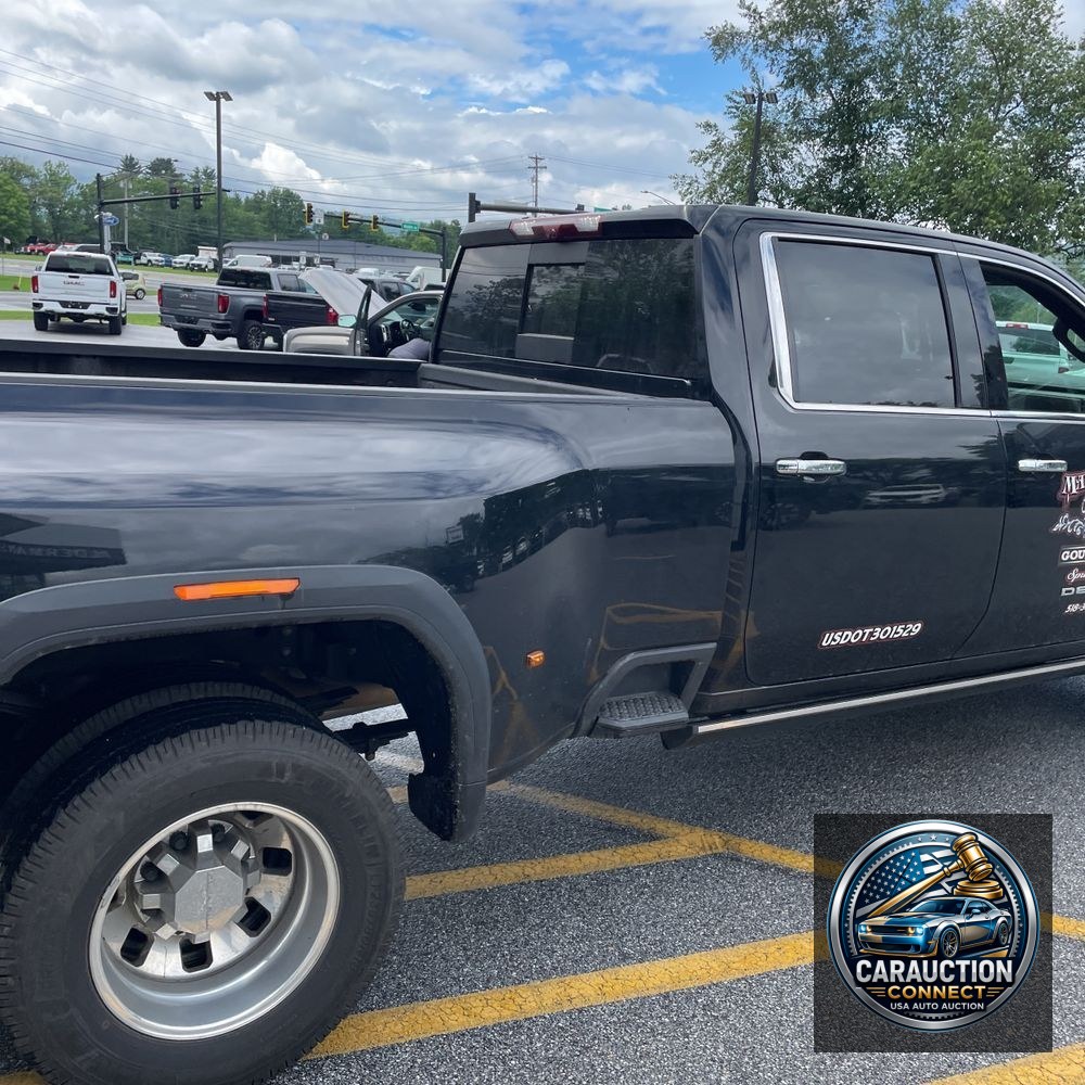 2024 GMC Sierra 3500HD Denali Ultimate