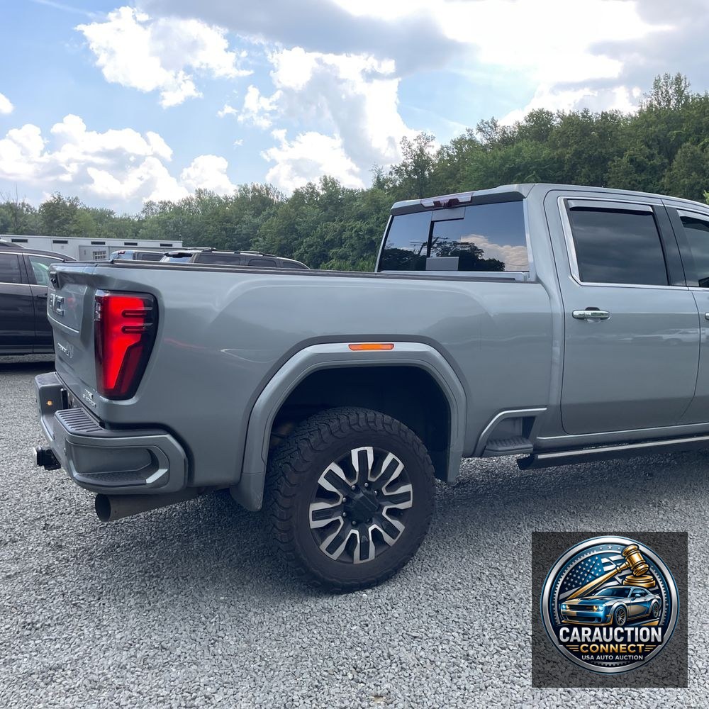 2024 GMC Sierra 3500HD Denali Ultimate