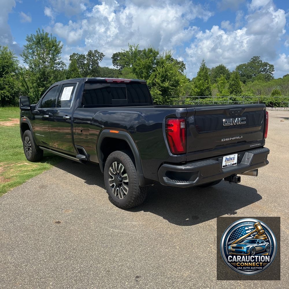 2024 GMC Sierra 3500HD Denali Ultimate