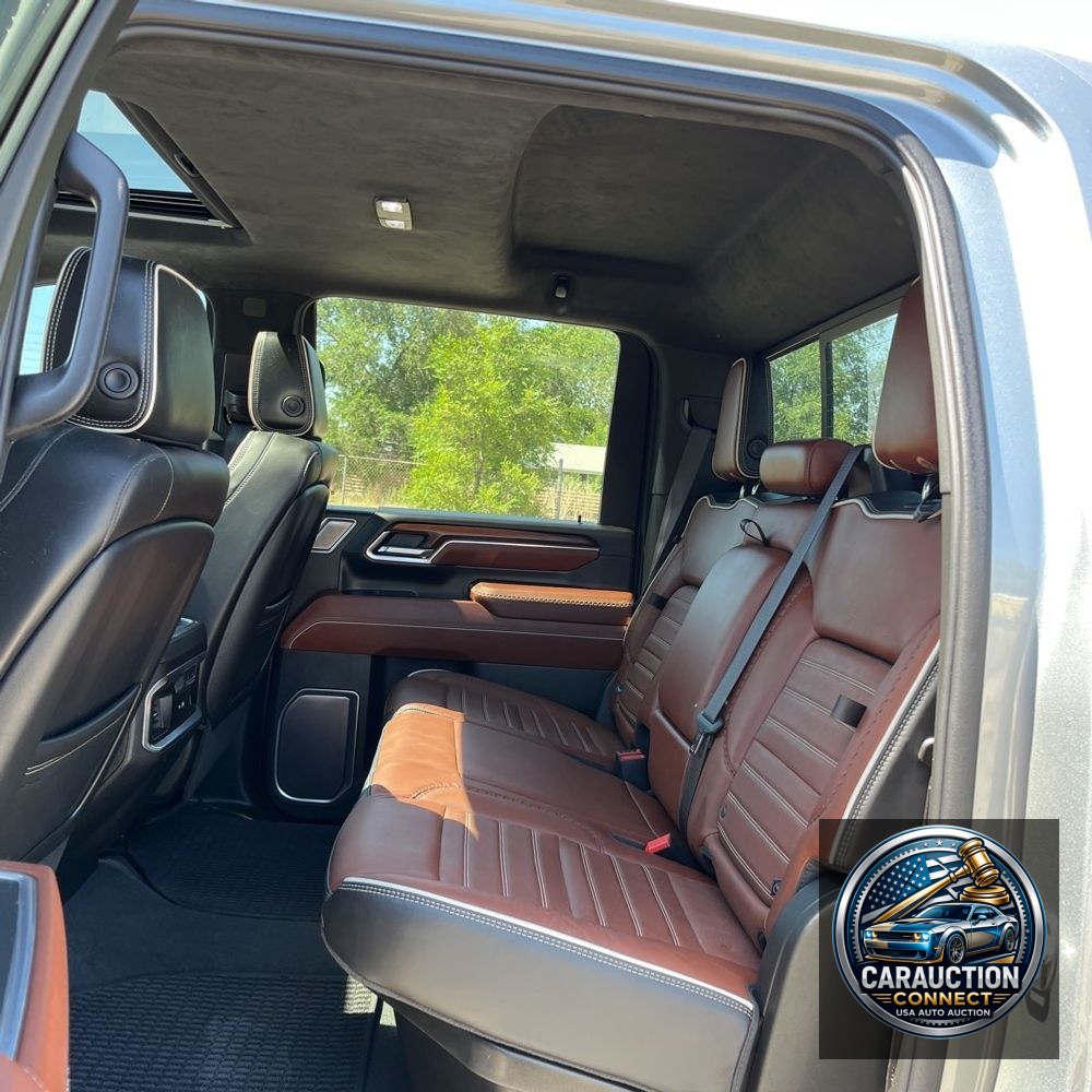 2024 GMC Sierra 3500HD Denali Ultimate