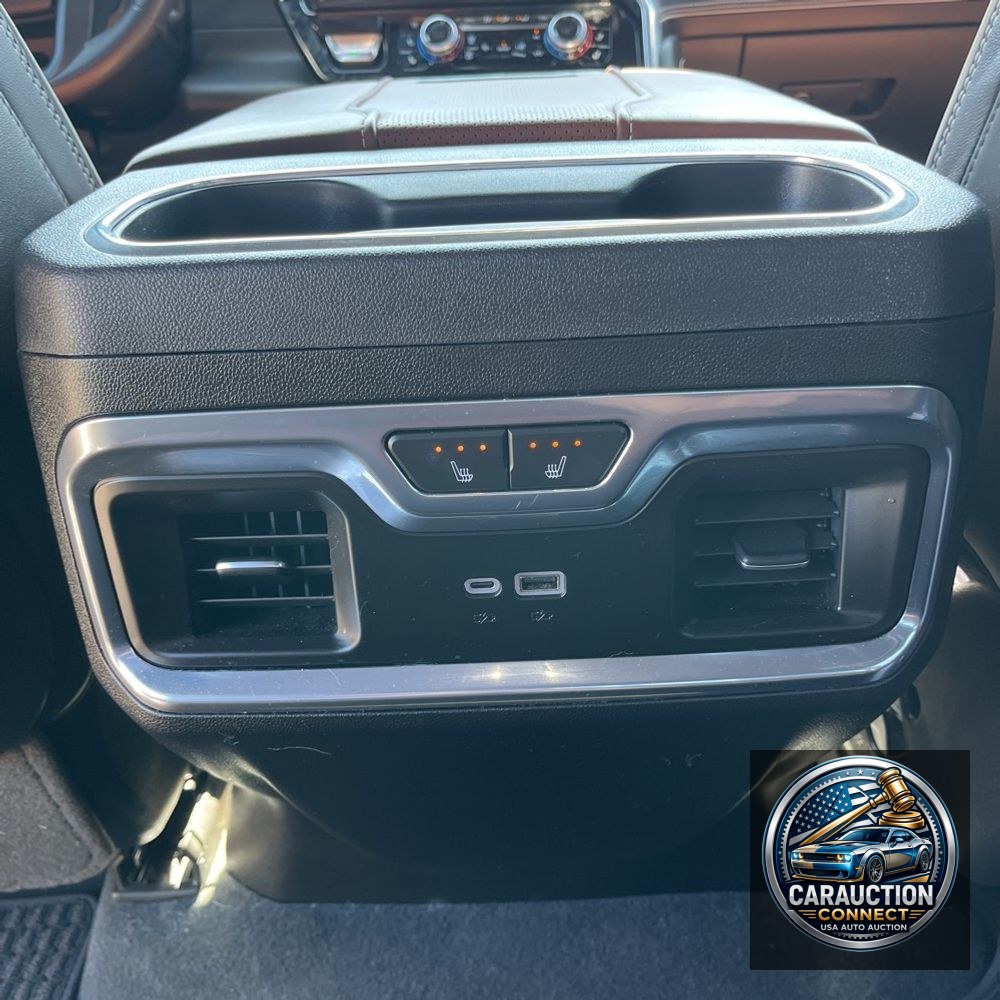 2024 GMC Sierra 3500HD Denali Ultimate