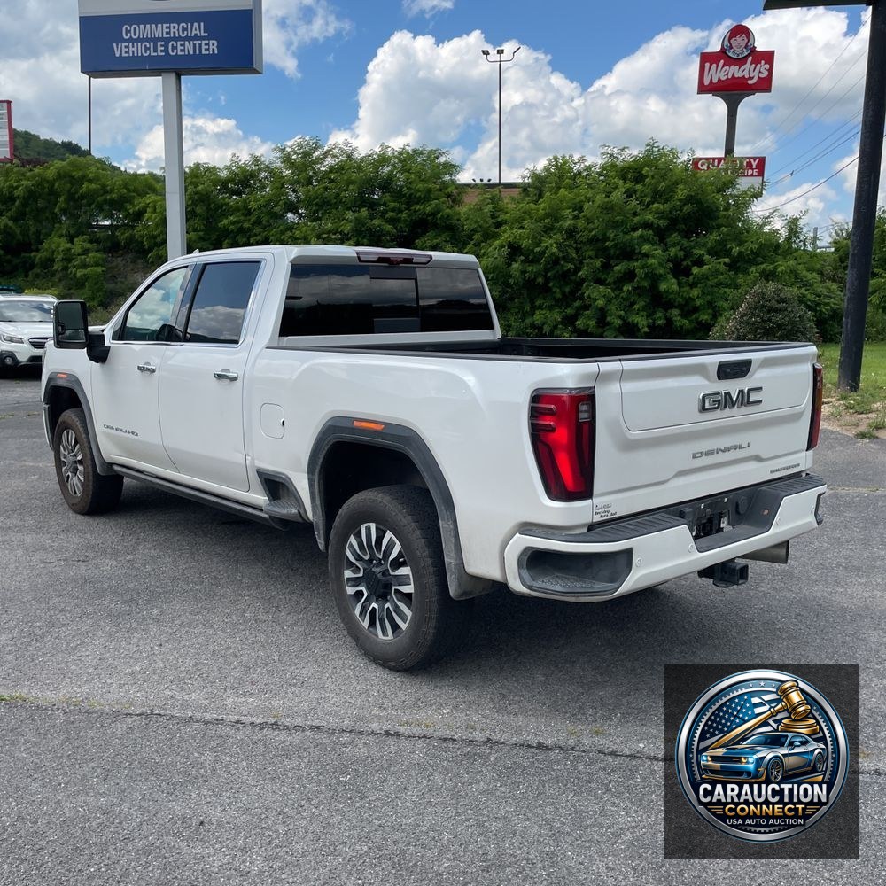 2024 GMC Sierra 3500HD Denali Ultimate