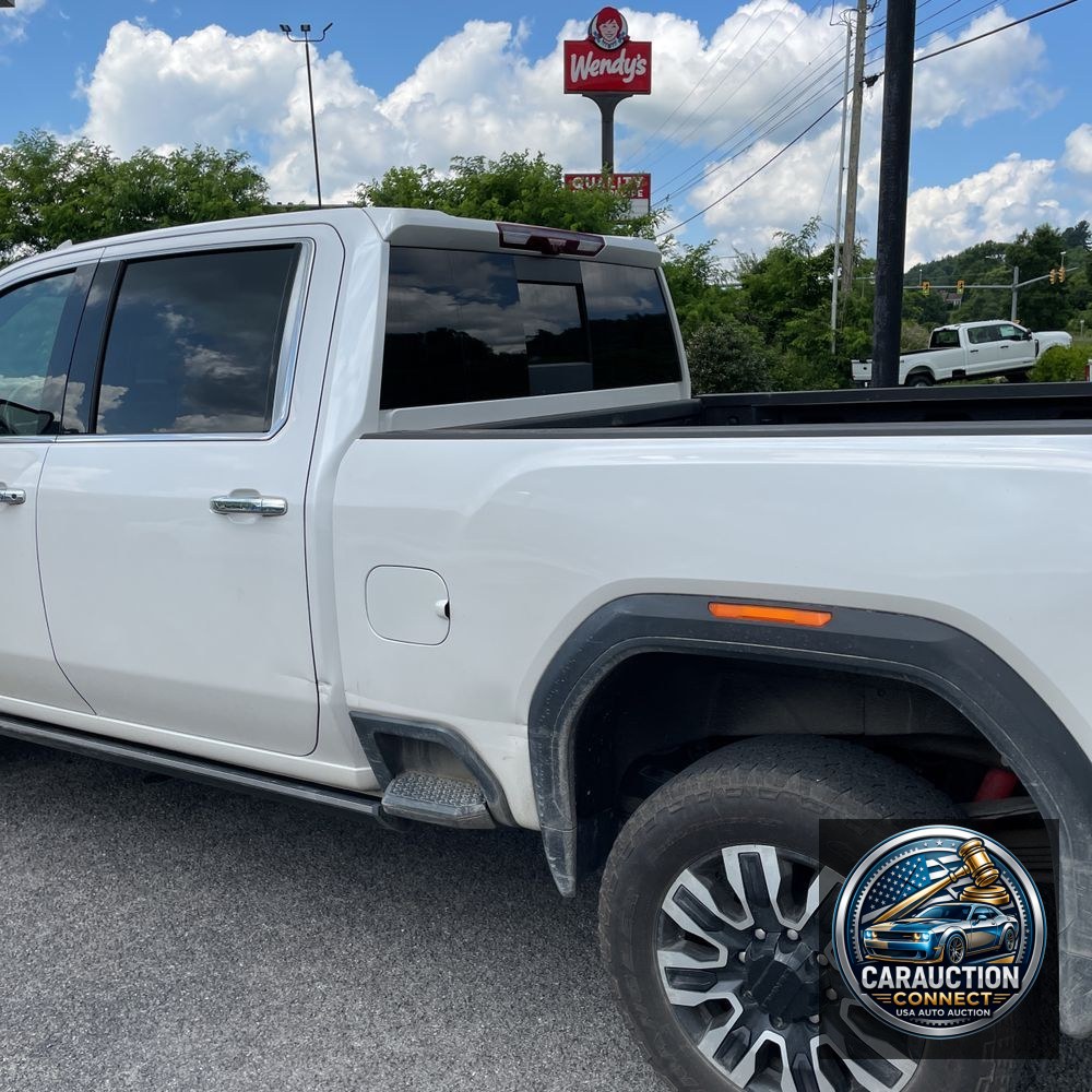 2024 GMC Sierra 3500HD Denali Ultimate