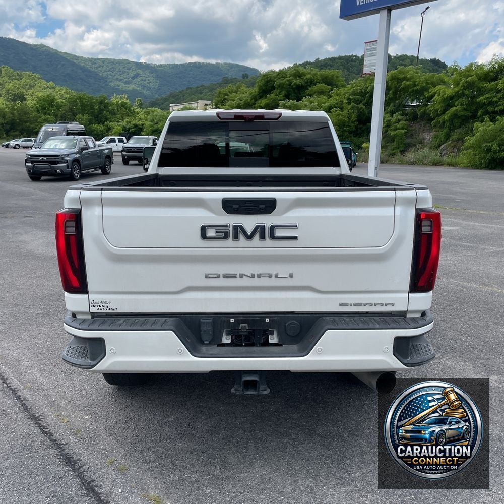 2024 GMC Sierra 3500HD Denali Ultimate