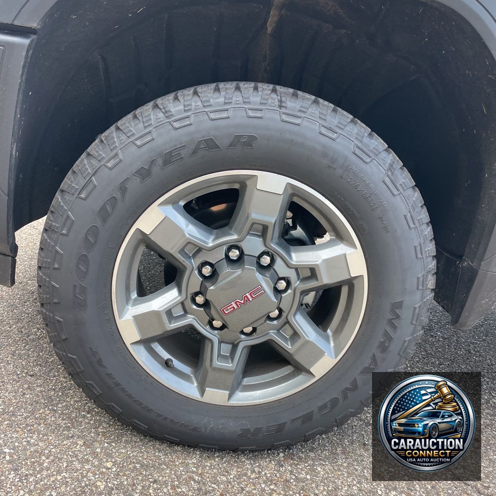 2025 GMC Sierra 2500HD SLT