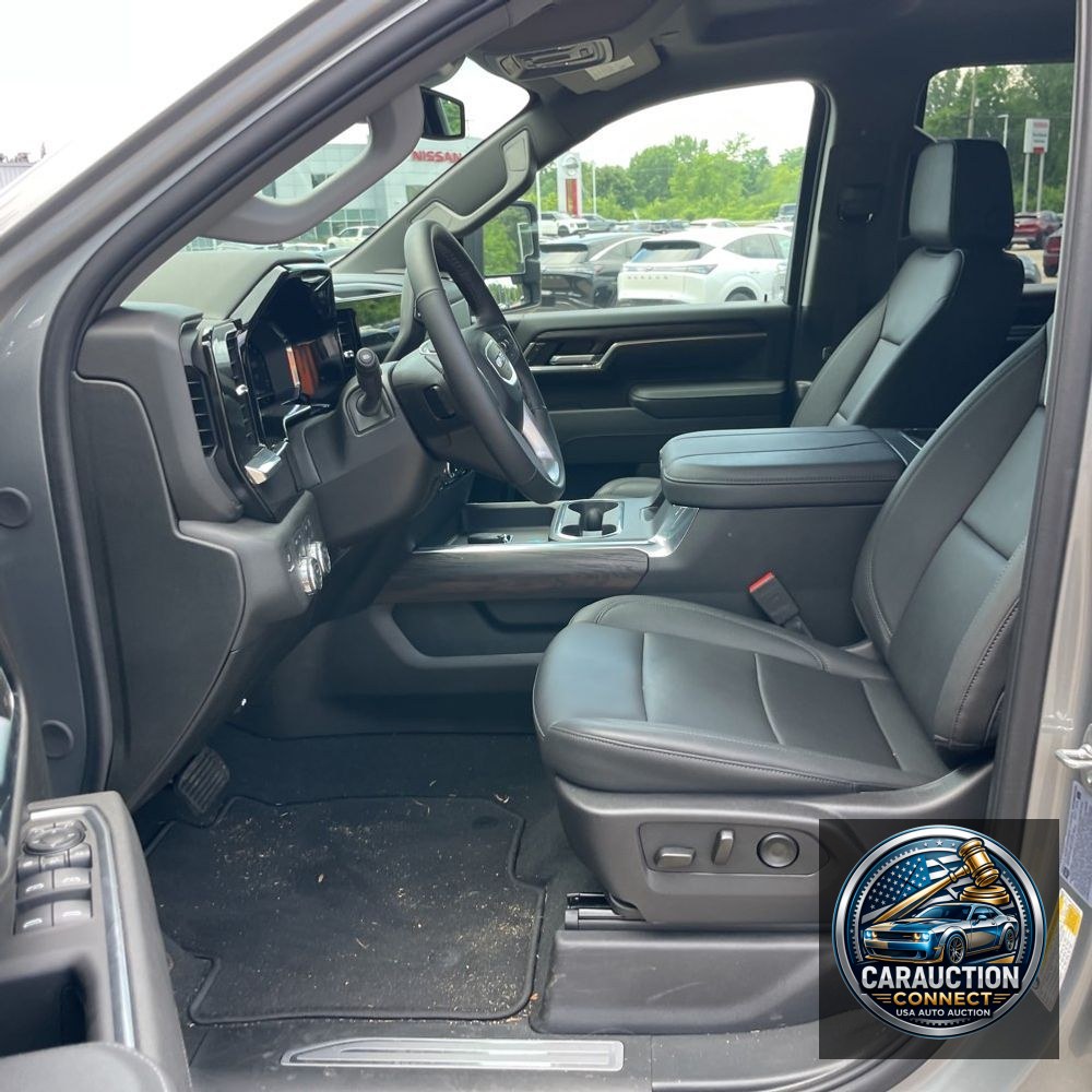 2025 GMC Sierra 2500HD SLT