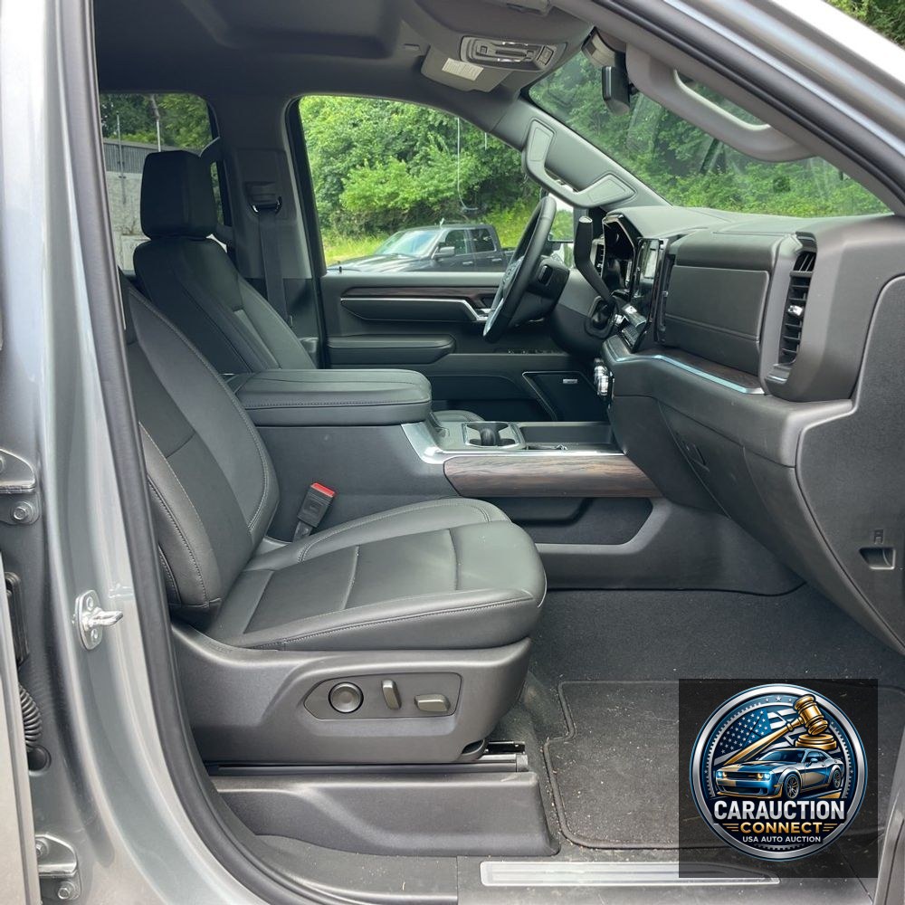 2025 GMC Sierra 2500HD SLT