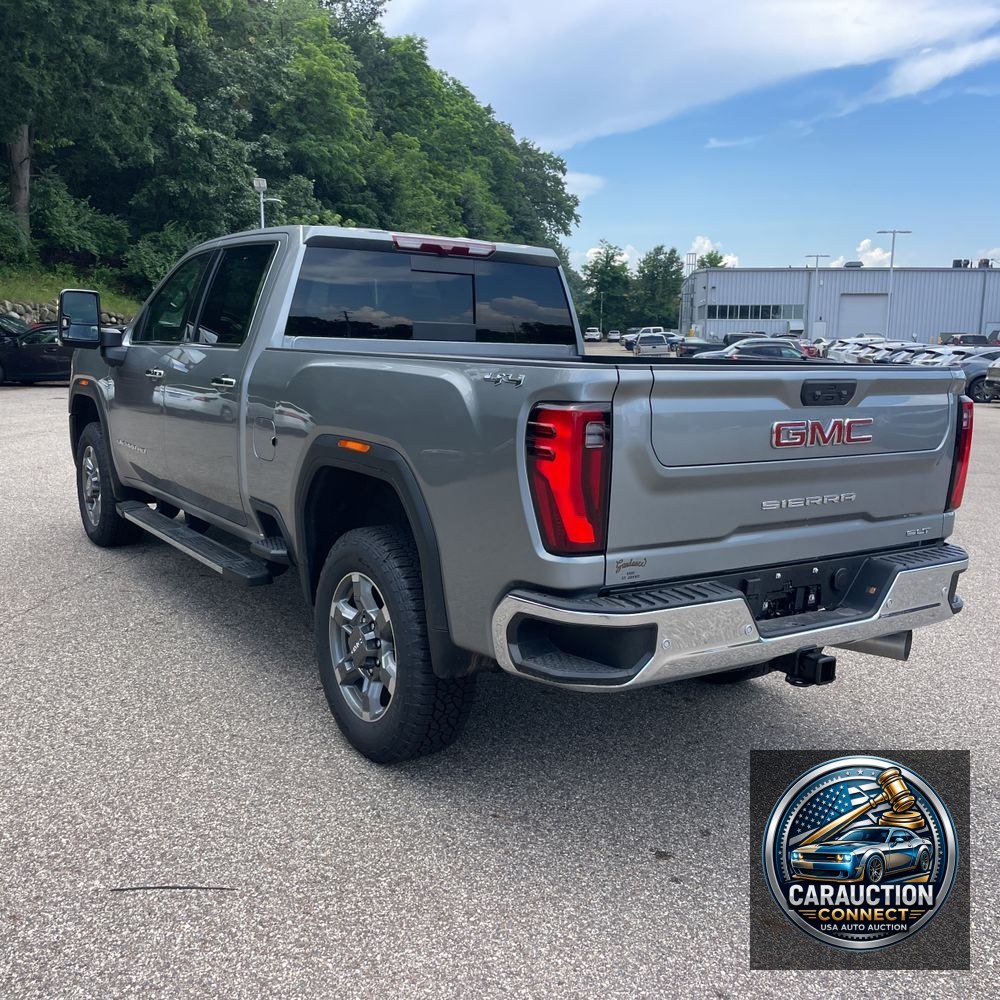 2025 GMC Sierra 2500HD SLT