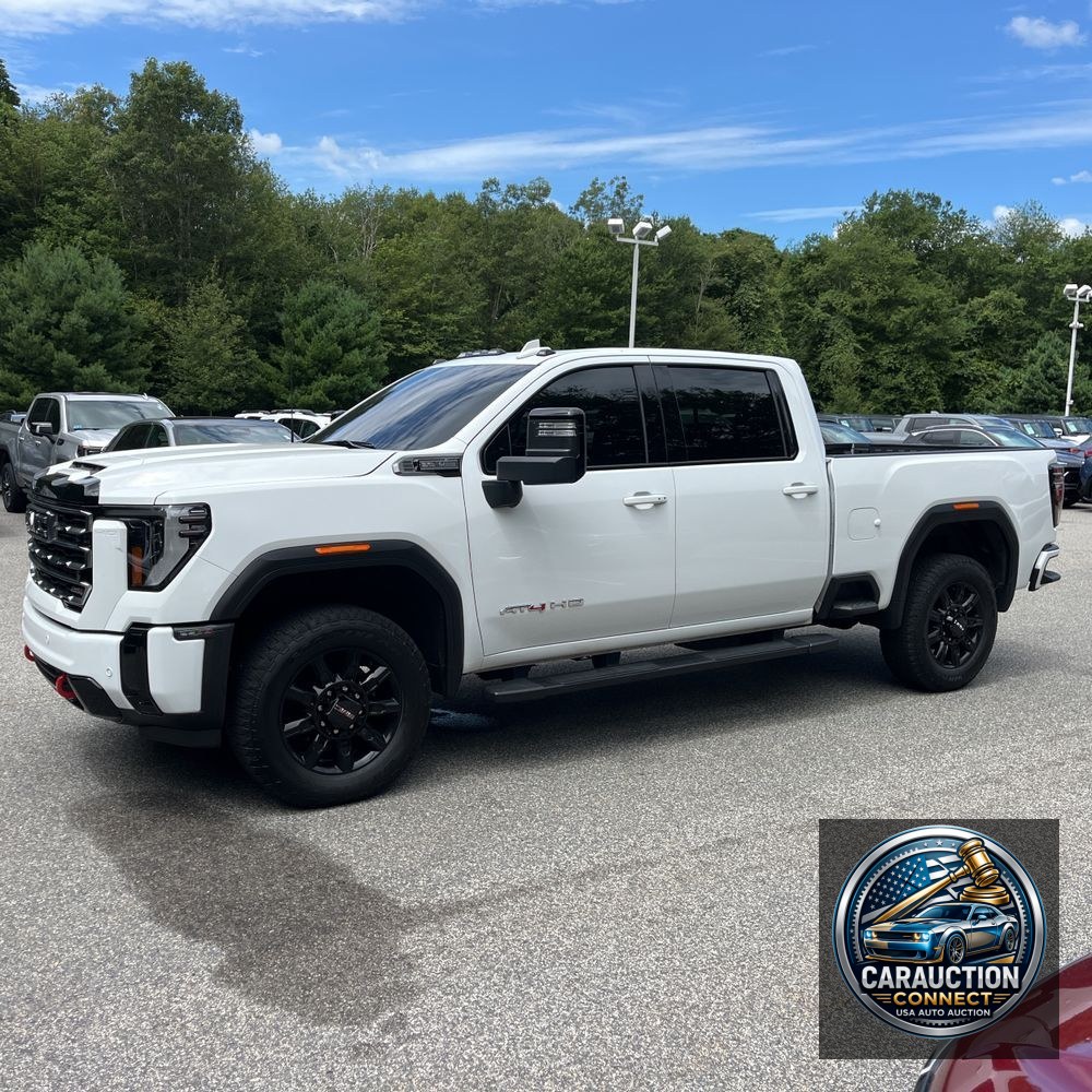 2025 GMC Sierra 2500HD AT4