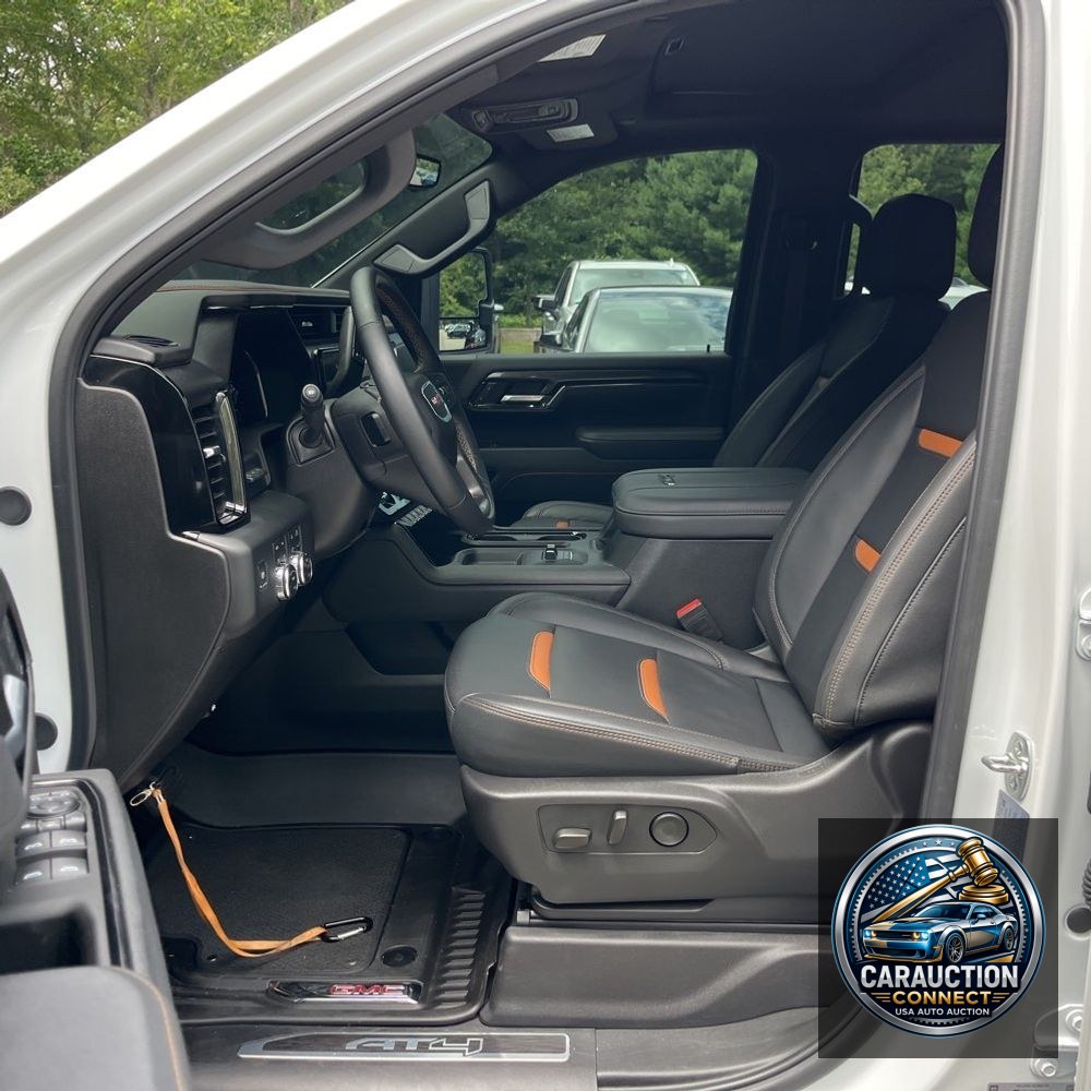2025 GMC Sierra 2500HD AT4