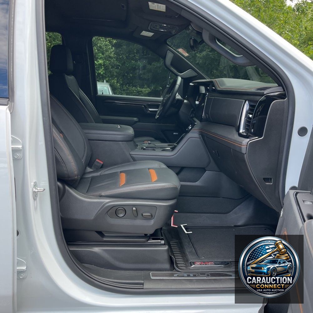 2025 GMC Sierra 2500HD AT4