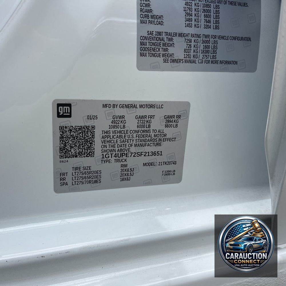 2025 GMC Sierra 2500HD AT4