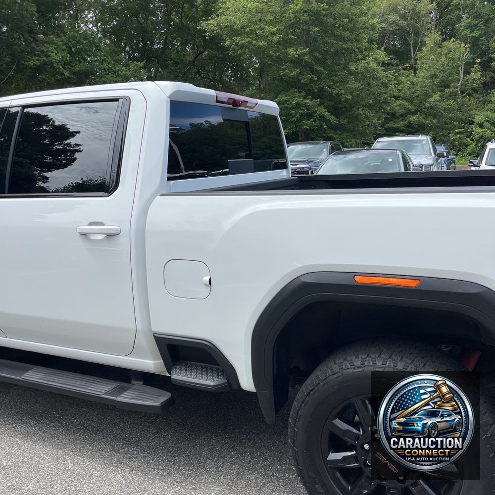 2025 GMC Sierra 2500HD AT4