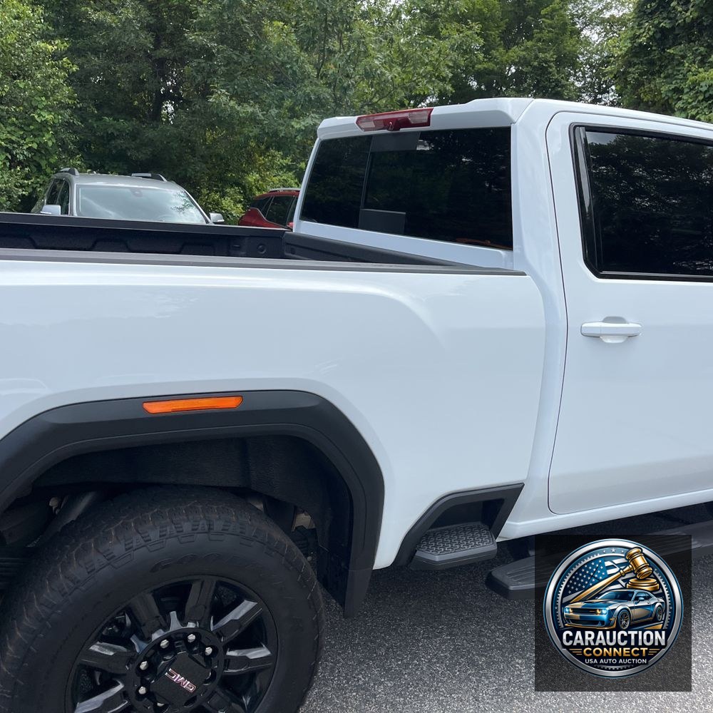 2025 GMC Sierra 2500HD AT4