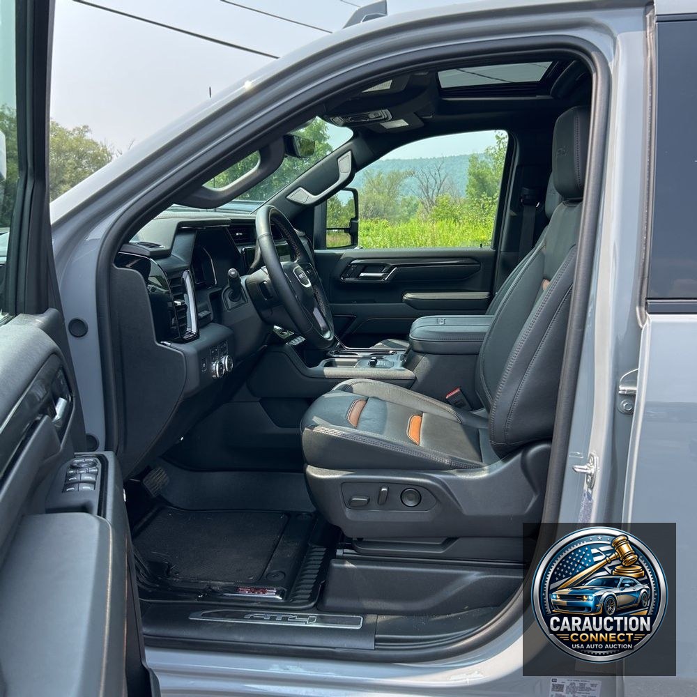 2025 GMC Sierra 2500HD AT4