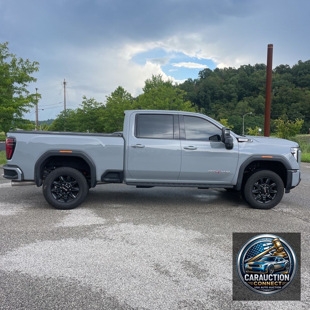 2025 GMC Sierra 2500HD AT4