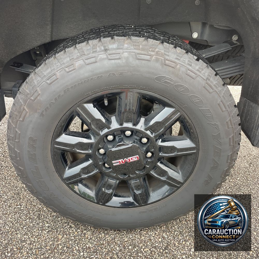 2025 GMC Sierra 2500HD AT4