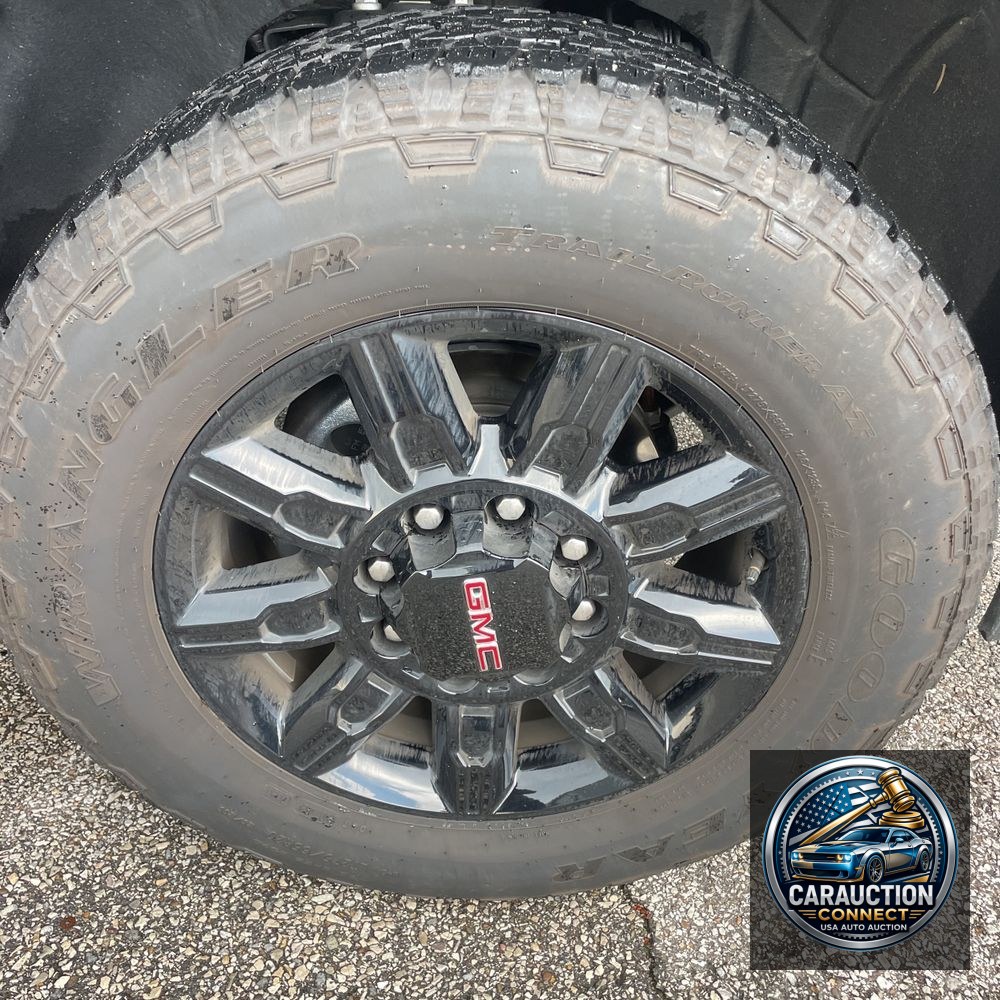 2025 GMC Sierra 2500HD AT4