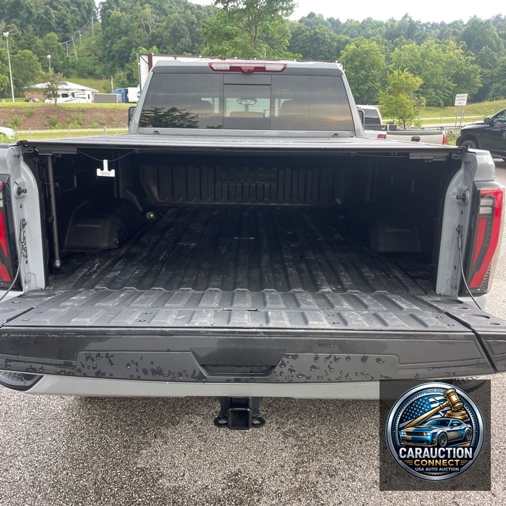 2025 GMC Sierra 2500HD AT4