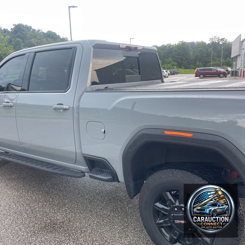 2025 GMC Sierra 2500HD AT4
