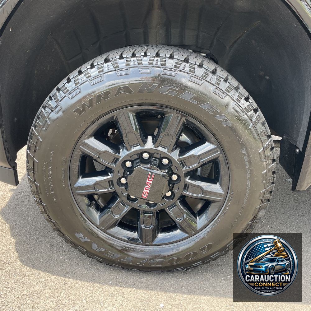 2025 GMC Sierra 2500HD AT4