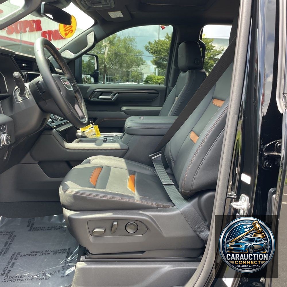 2025 GMC Sierra 2500HD AT4