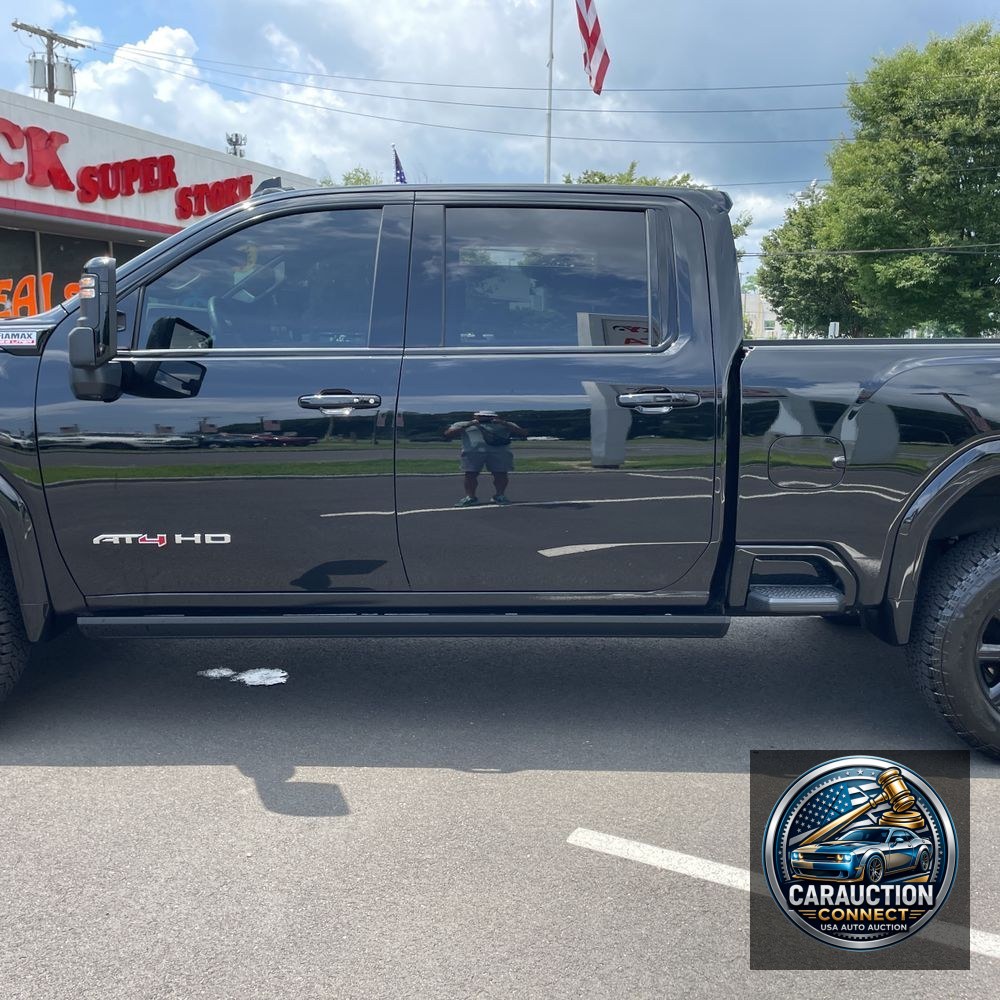 2025 GMC Sierra 2500HD AT4