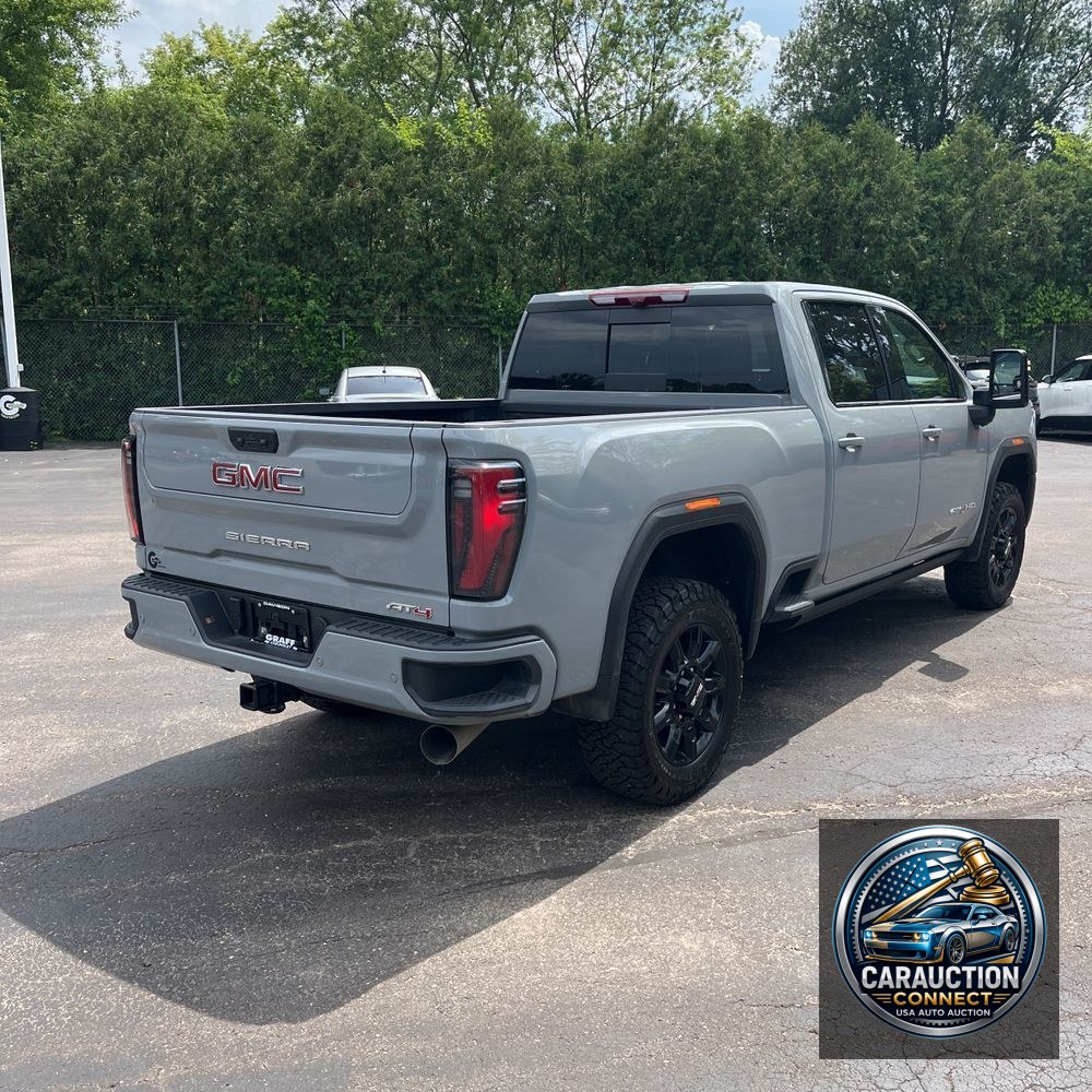 2025 GMC Sierra 2500HD AT4