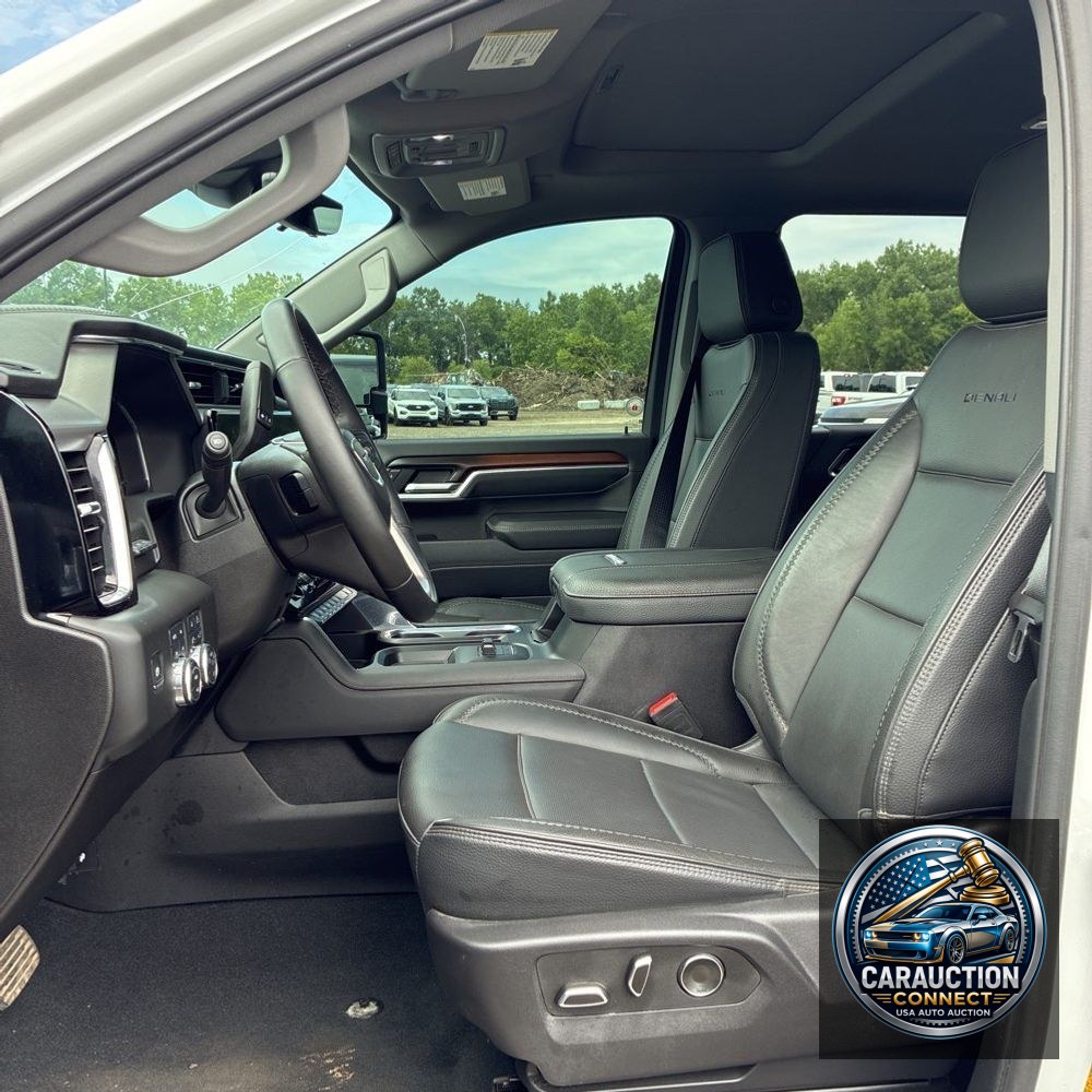 2025 GMC Sierra 2500 Denali