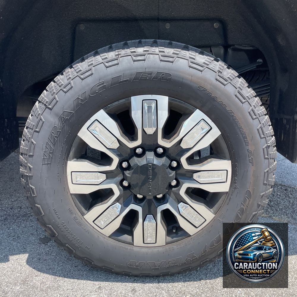 2025 GMC Sierra 2500HD Denali