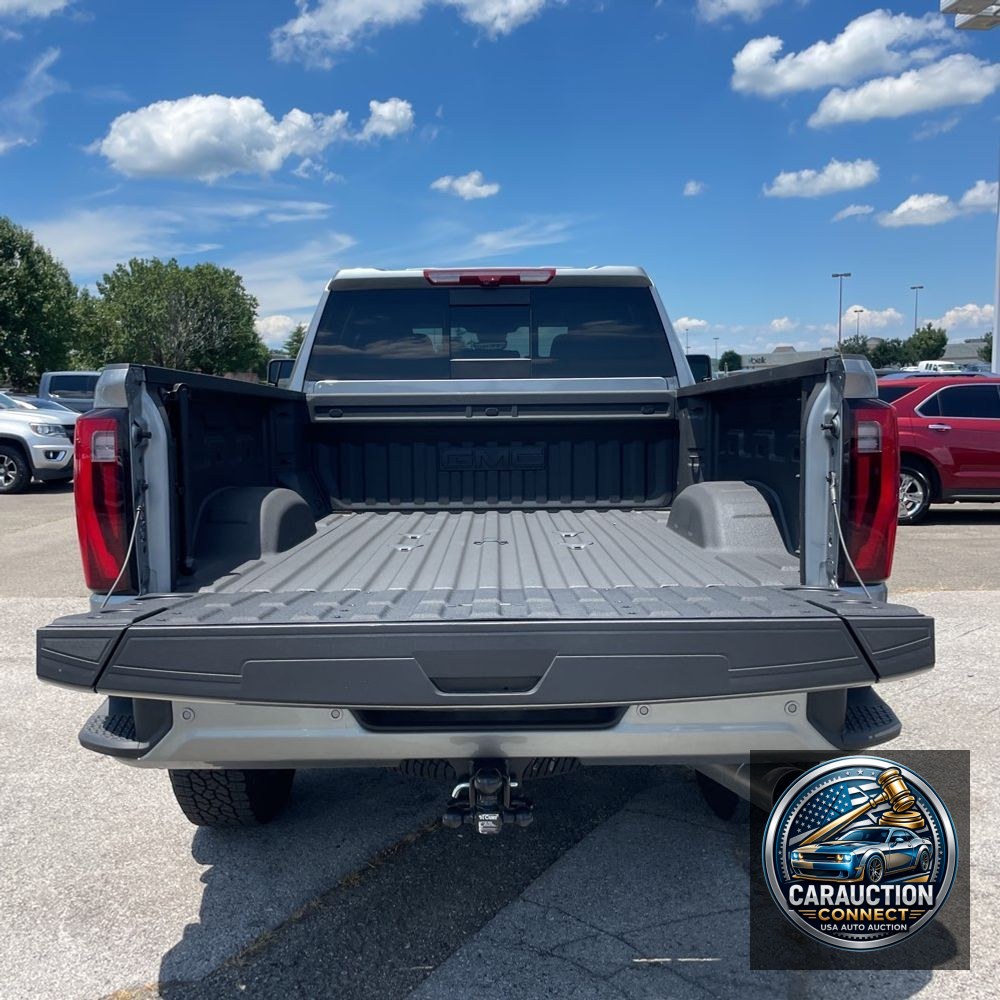 2025 GMC Sierra 2500HD Denali