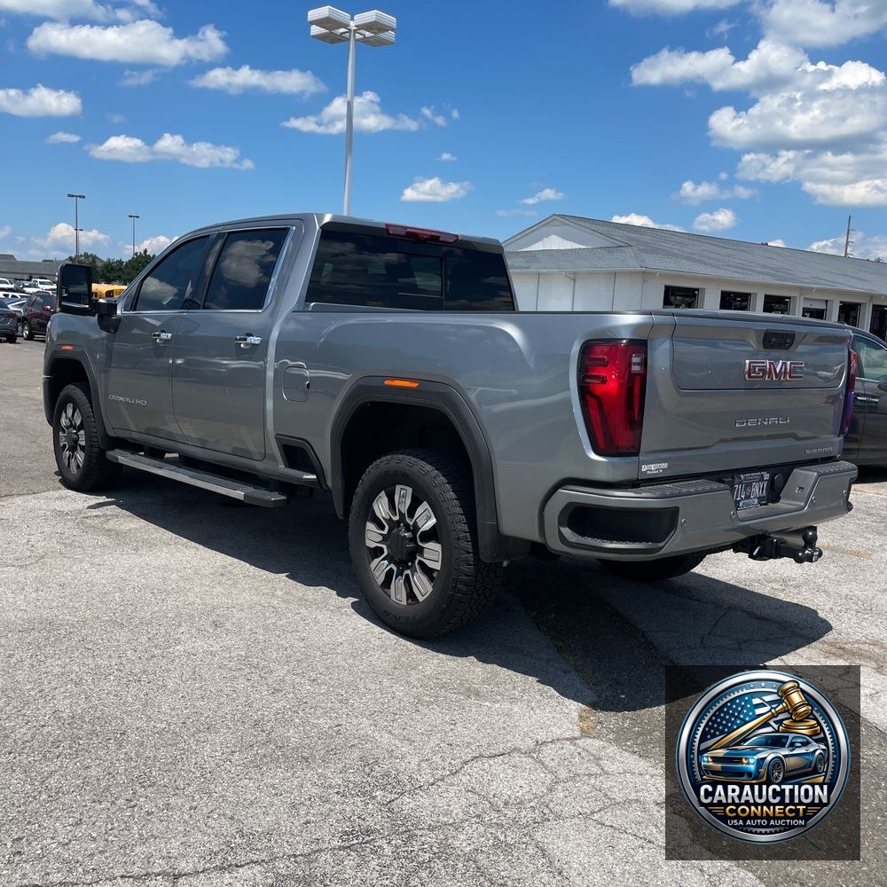 2025 GMC Sierra 2500HD Denali