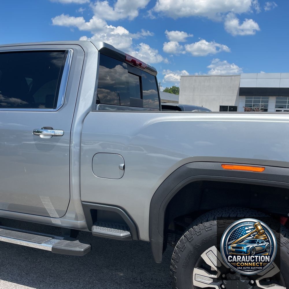 2025 GMC Sierra 2500HD Denali