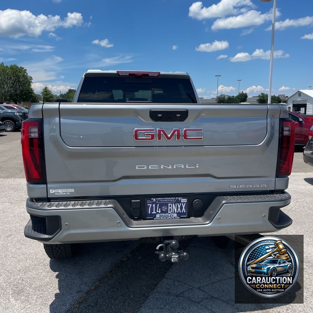 2025 GMC Sierra 2500HD Denali