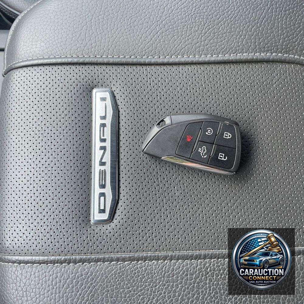 2025 GMC Sierra 3500HD Denali
