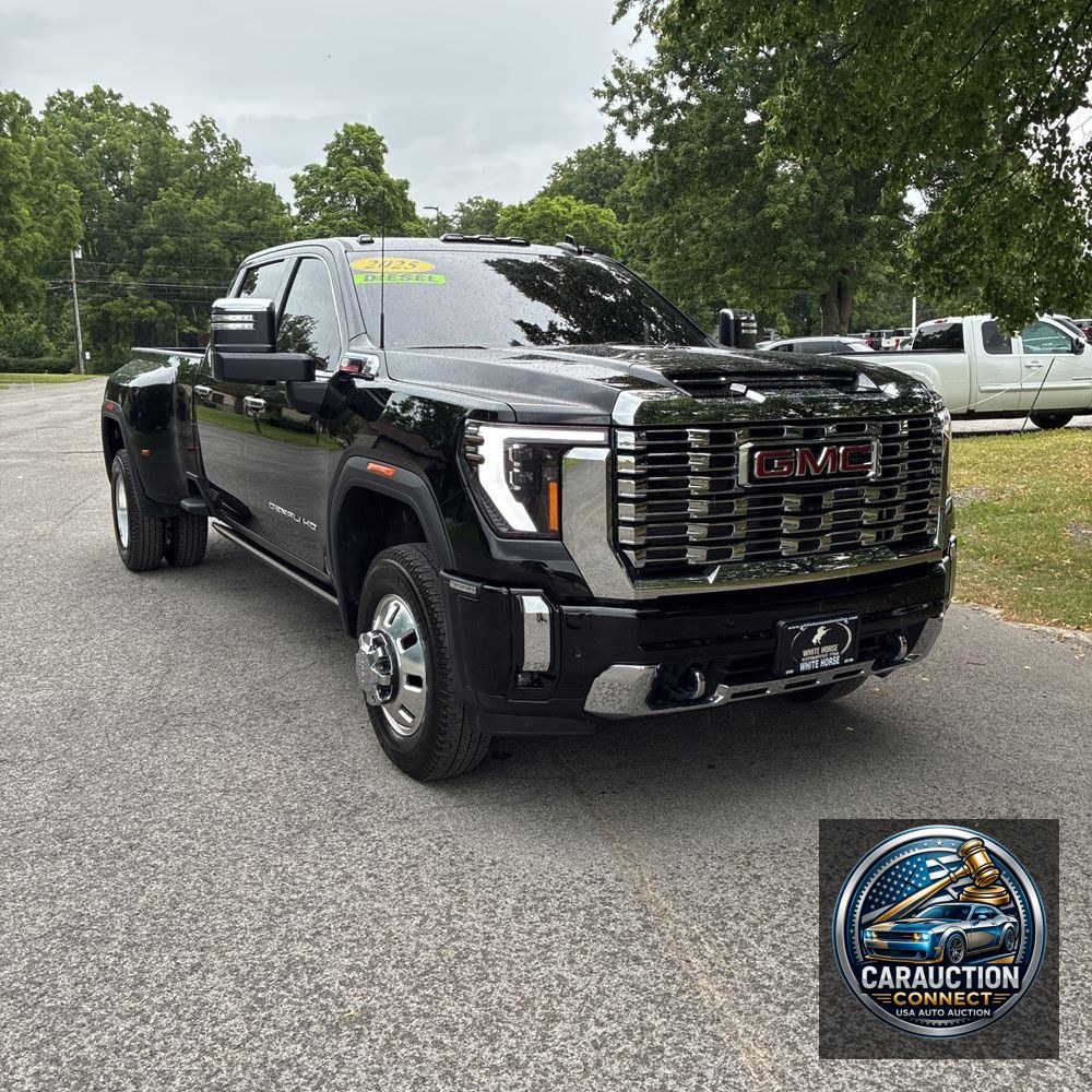 2025 GMC Sierra 3500 Denali