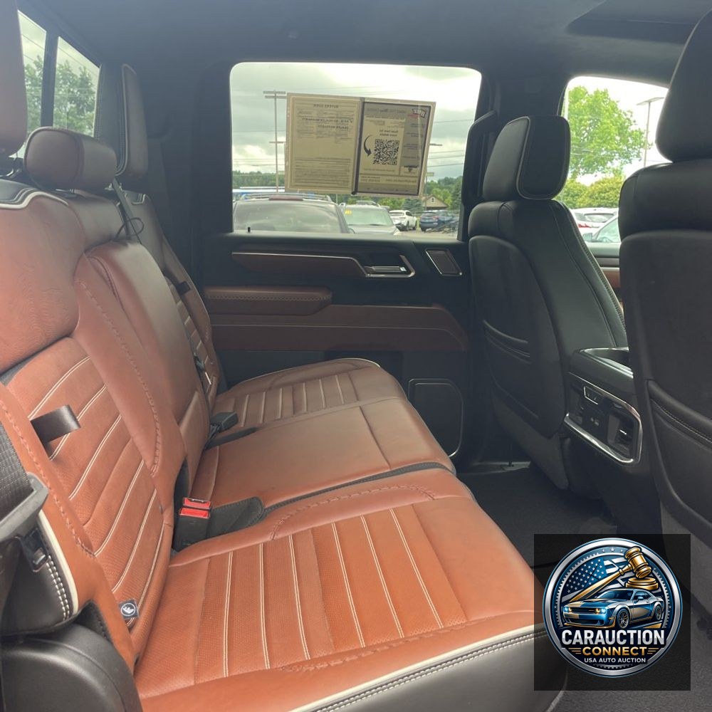2025 GMC Sierra 2500HD Denali Ultimate