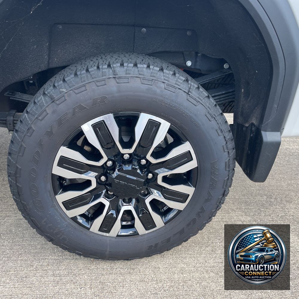 2025 GMC Sierra 2500HD Denali Ultimate