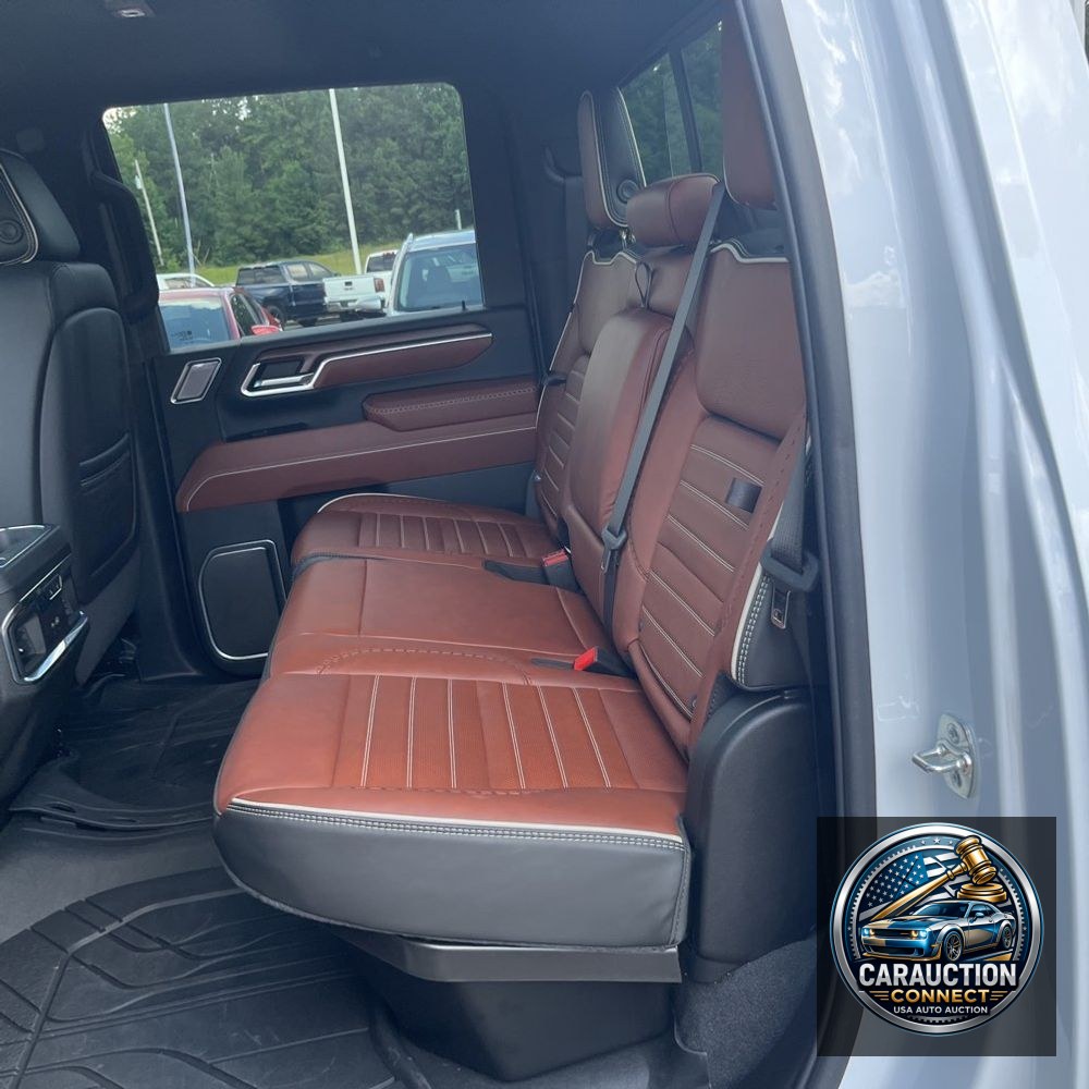 2025 GMC Sierra 2500HD Denali Ultimate