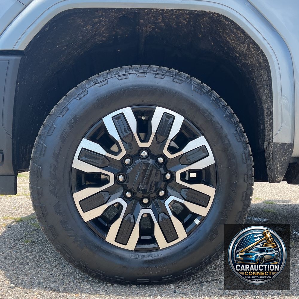 2025 GMC Sierra 2500 Denali Ultimate